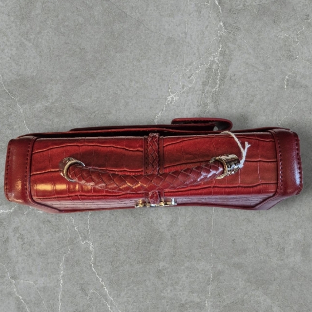 Brighton Red Croc Embossed Leather Signature Heart Detail Crossbody/Handbag EUC - Picture 7 of 11